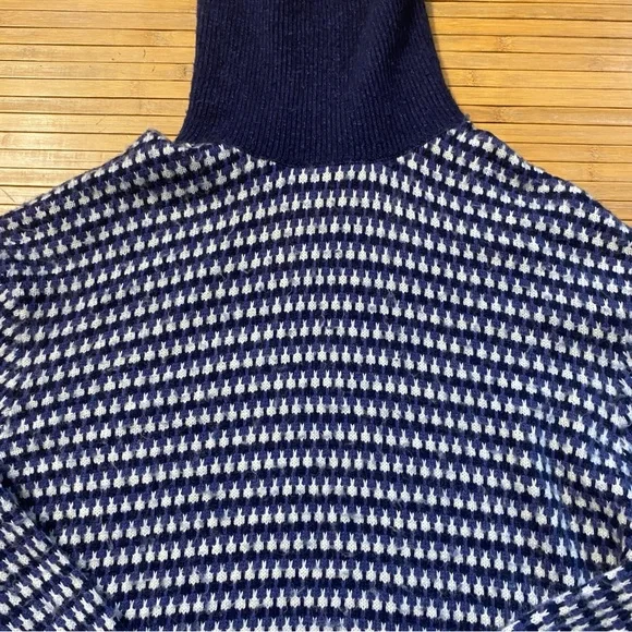 Ted BakerNavy Blue Patterned Sweater - Picture 2 of 9